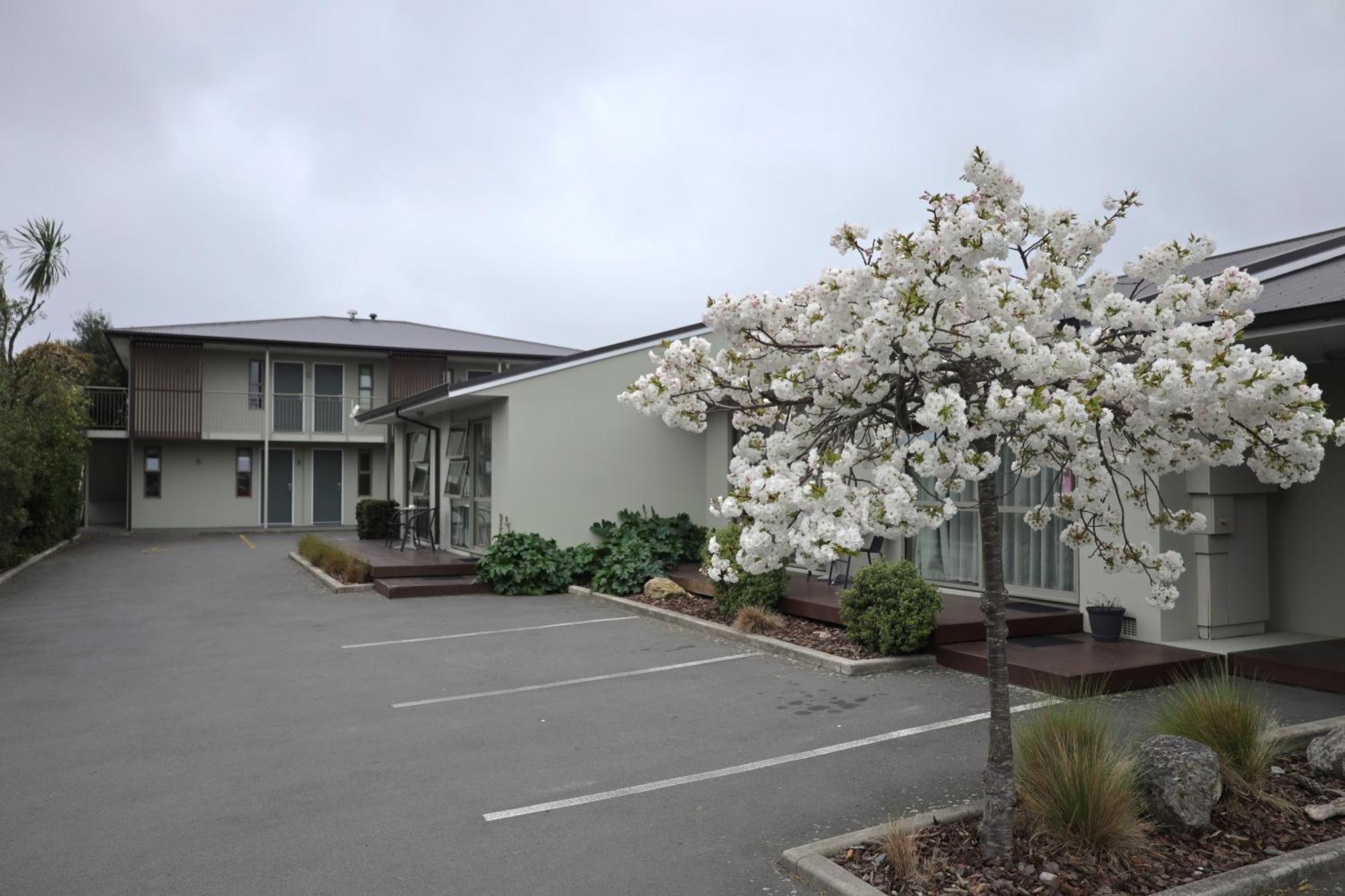 Tower Junction Motor Lodge- Motel With Airport And Railway Station Shuttle Service Christchurch Extérieur photo