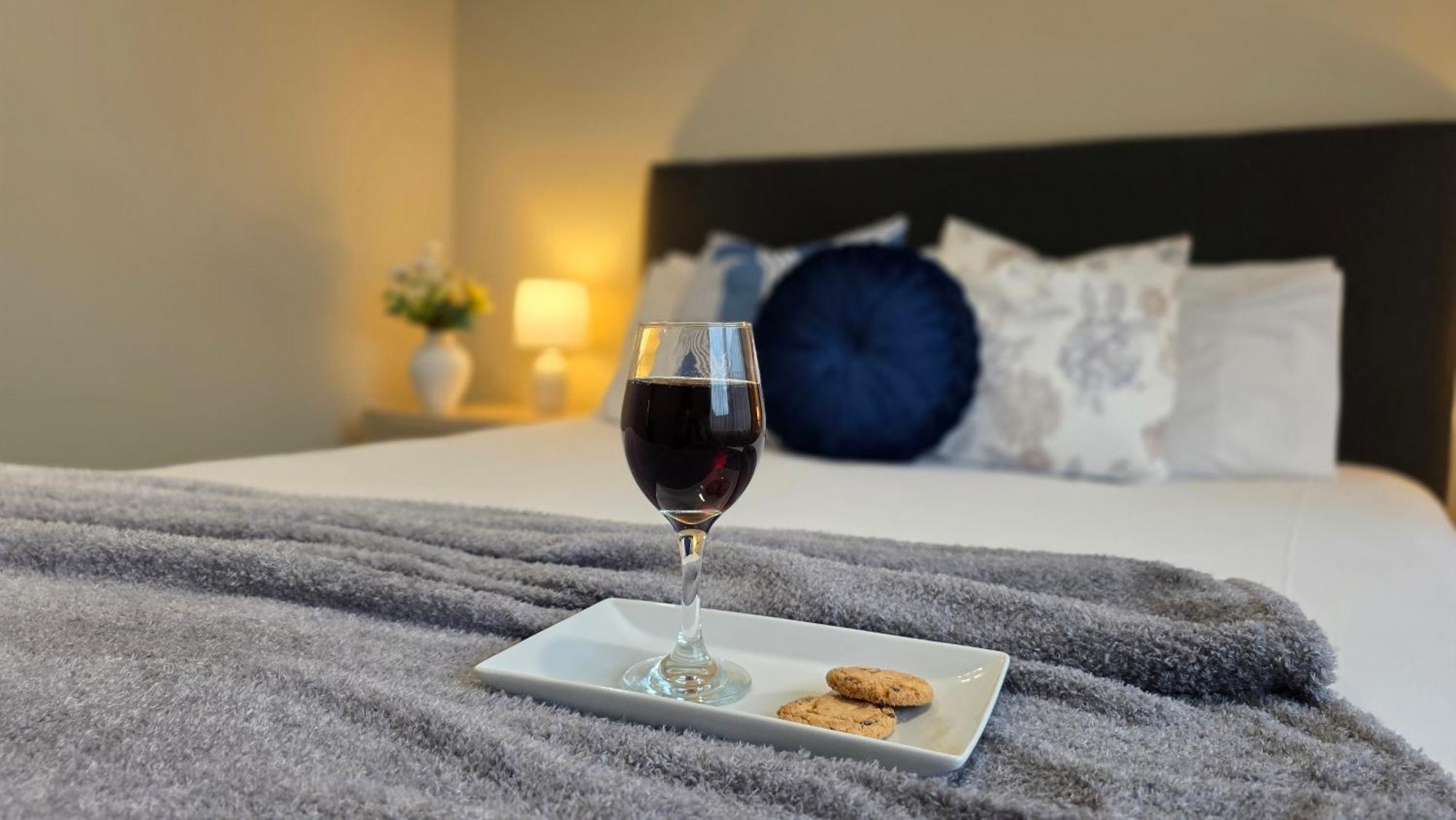 Tower Junction Motor Lodge- Motel With Airport And Railway Station Shuttle Service Christchurch Extérieur photo